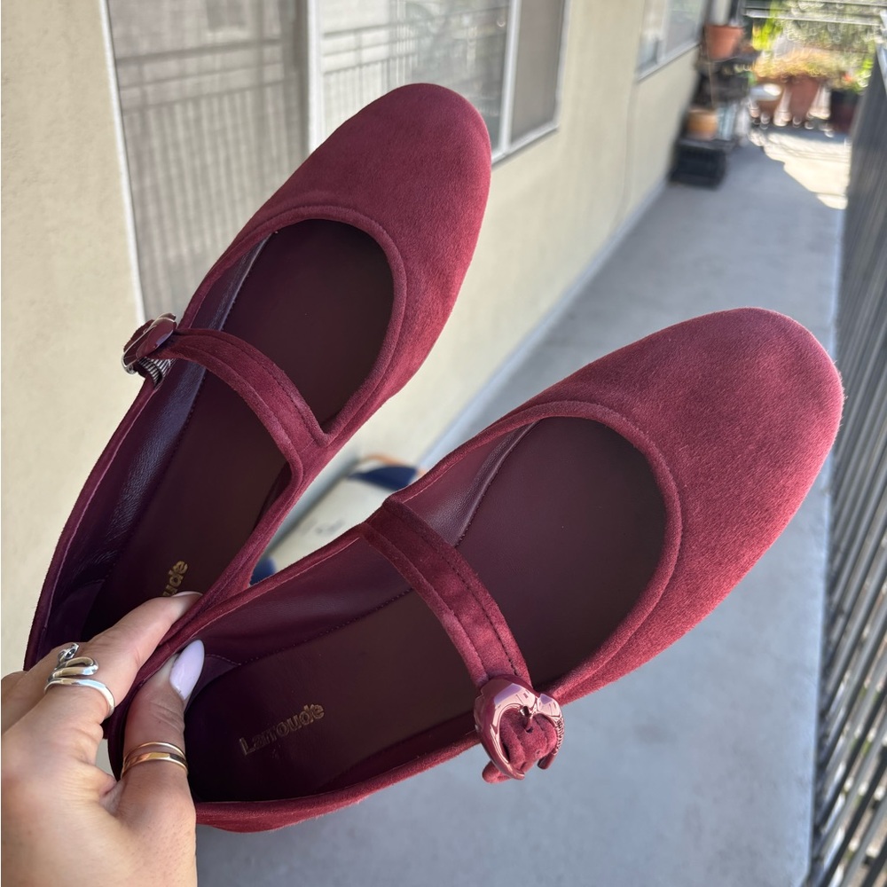 Larroudé Verona Ballet Flat in Burgundy Suede size 11